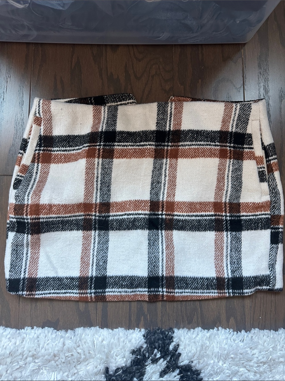 Plaid Mini Skirt in Cream and Brown with Pockets - Small NWOT